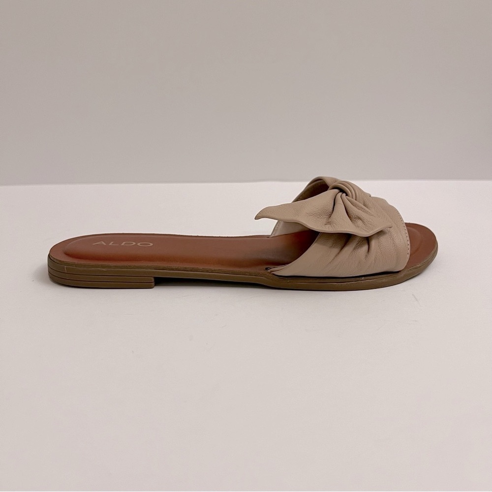 ALDO Enroelia Bow Details Slides - Picture 3 of 11